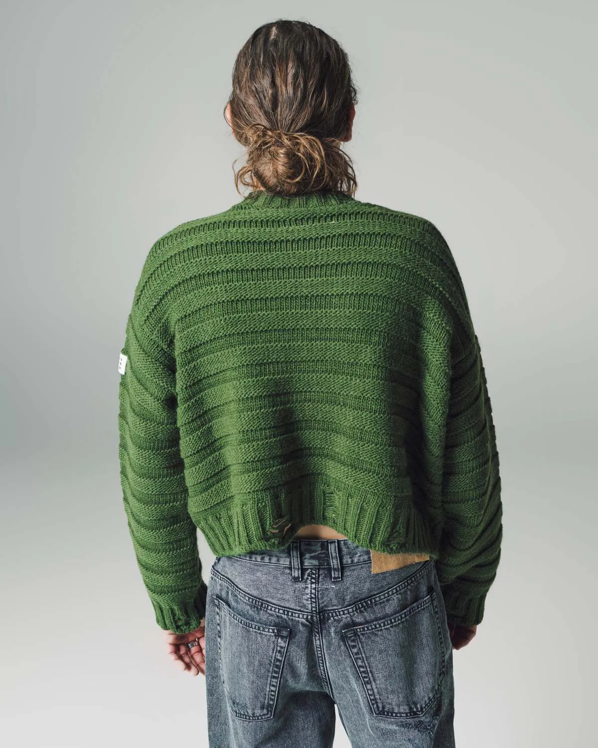 Distressed Cropped Knit Sweater - Green