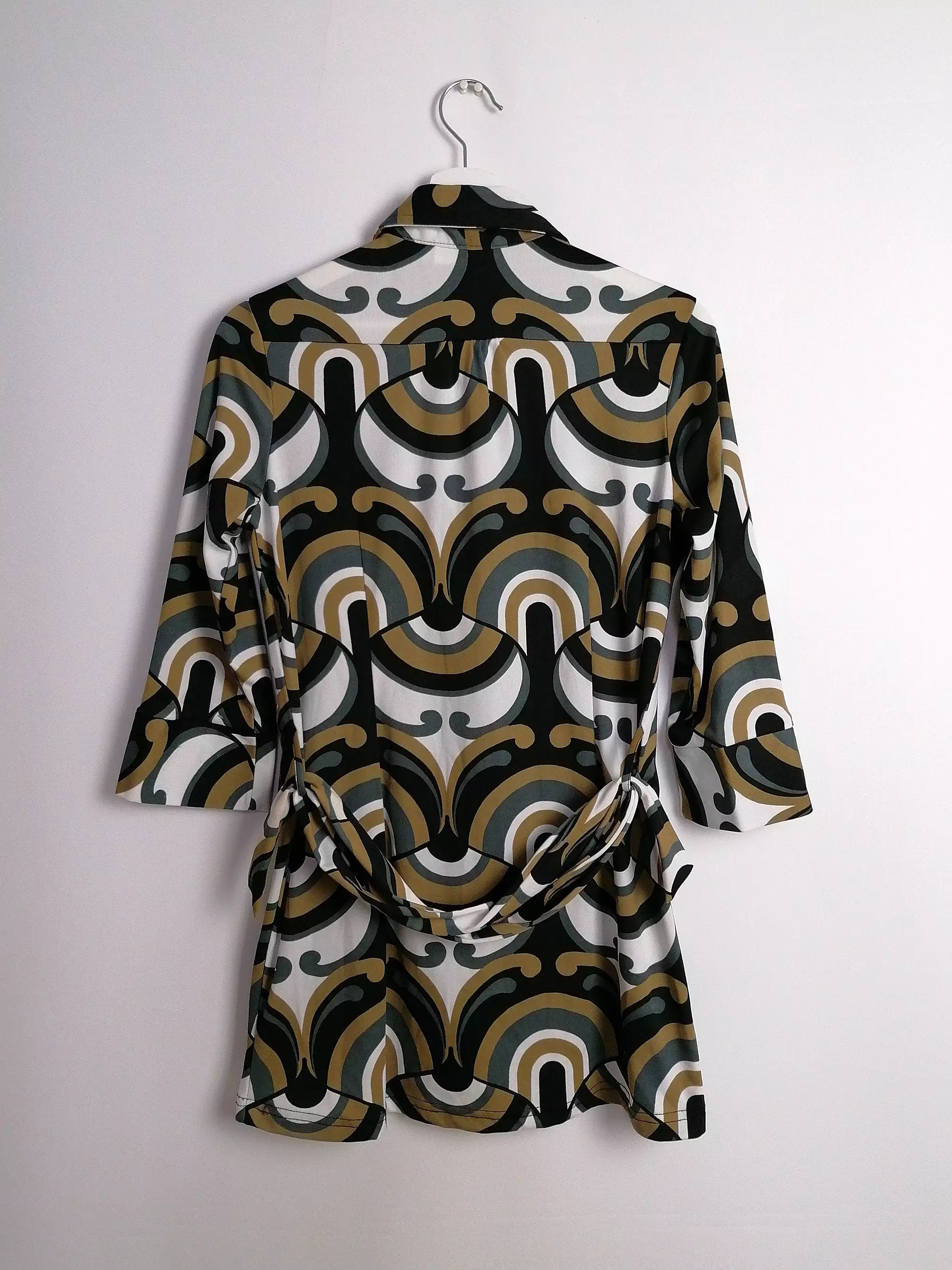 Retro Pattern Button-up Dress Blouse - size S-M