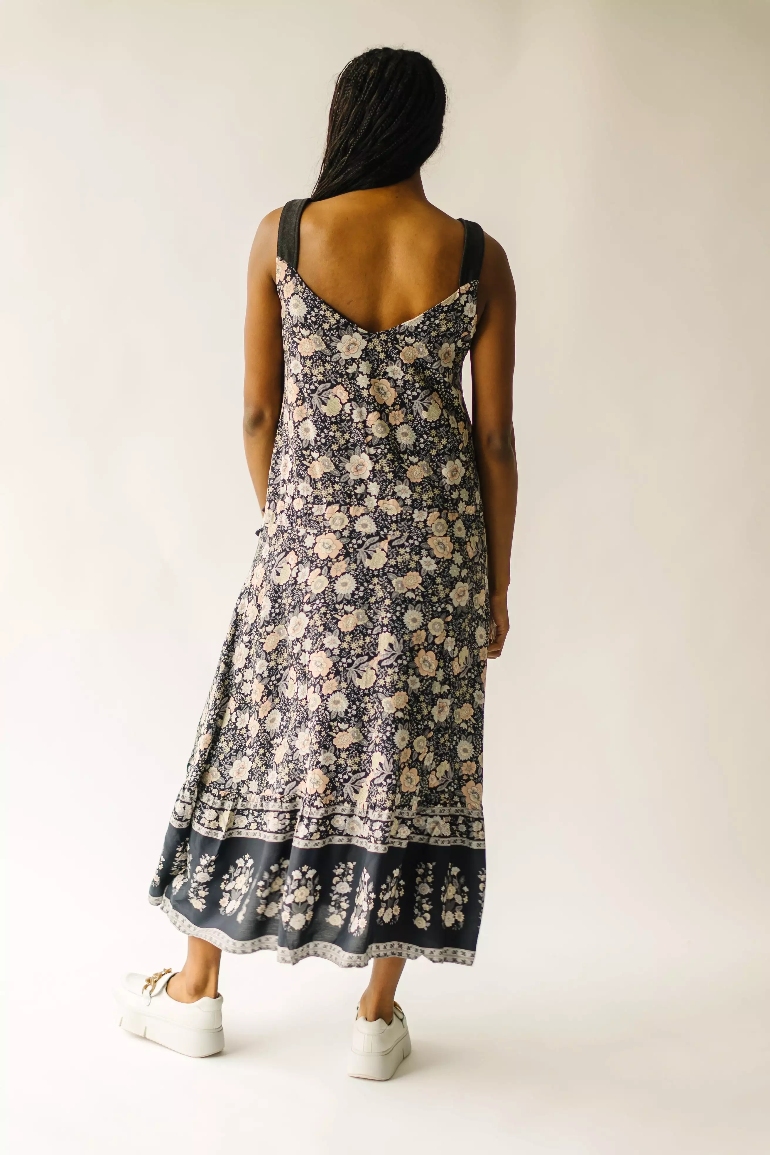 The Ender Mixed Floral V-Neck Maxi Dress in Midnight