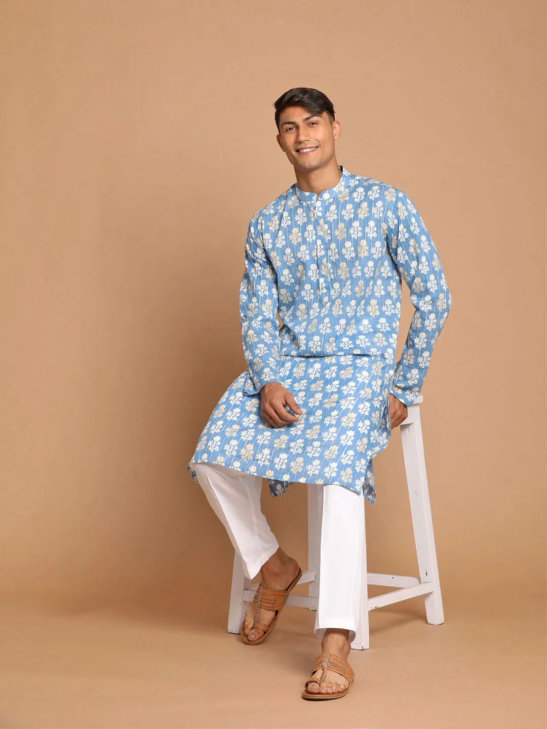 Vastramay Men's Blue Striped Sequined Kurta And White Cotton Pant set