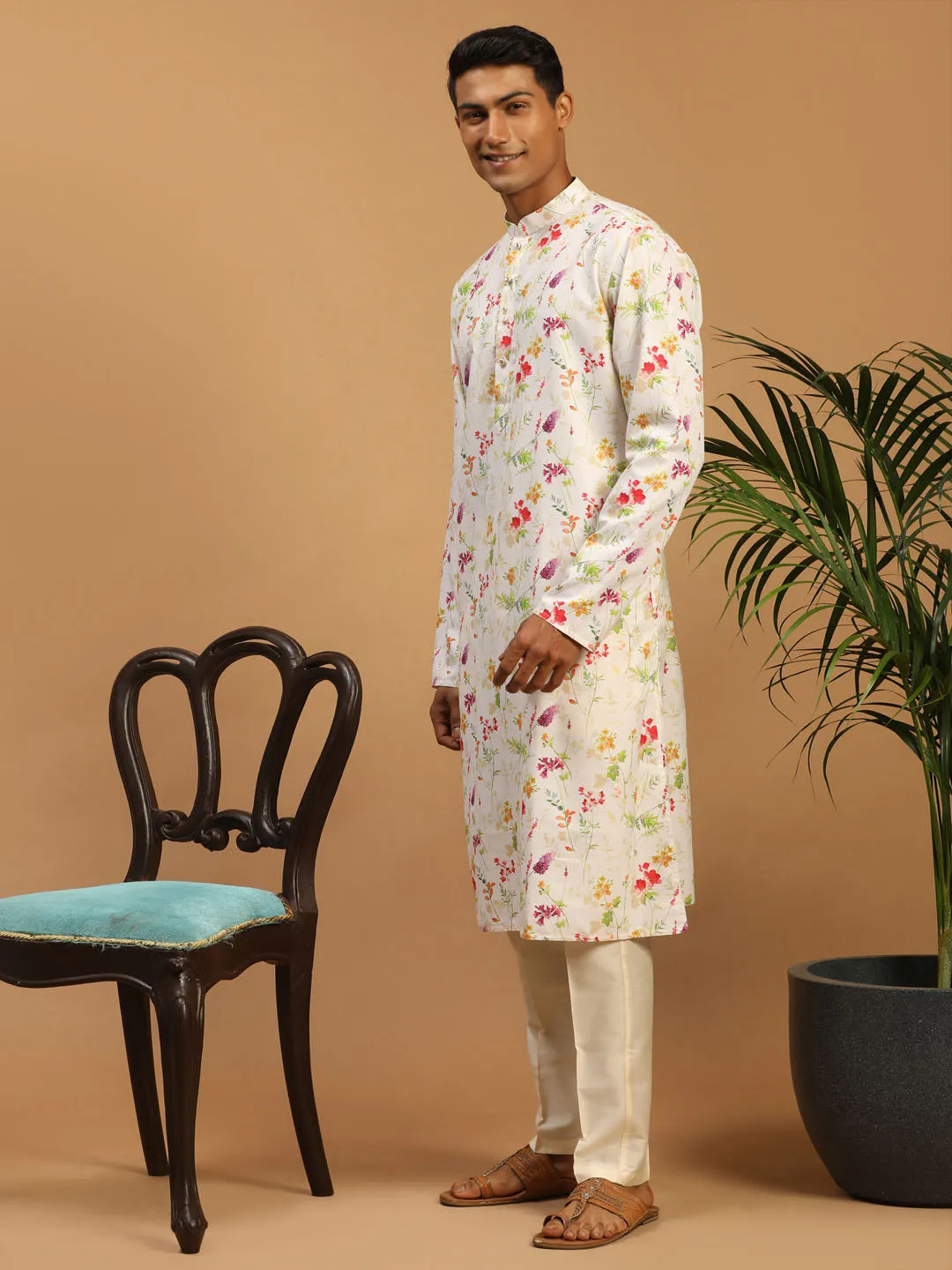 VASTRAMAY Men's Cream Printed Cotton Blend Kurta and Cream Viscose Pant Set