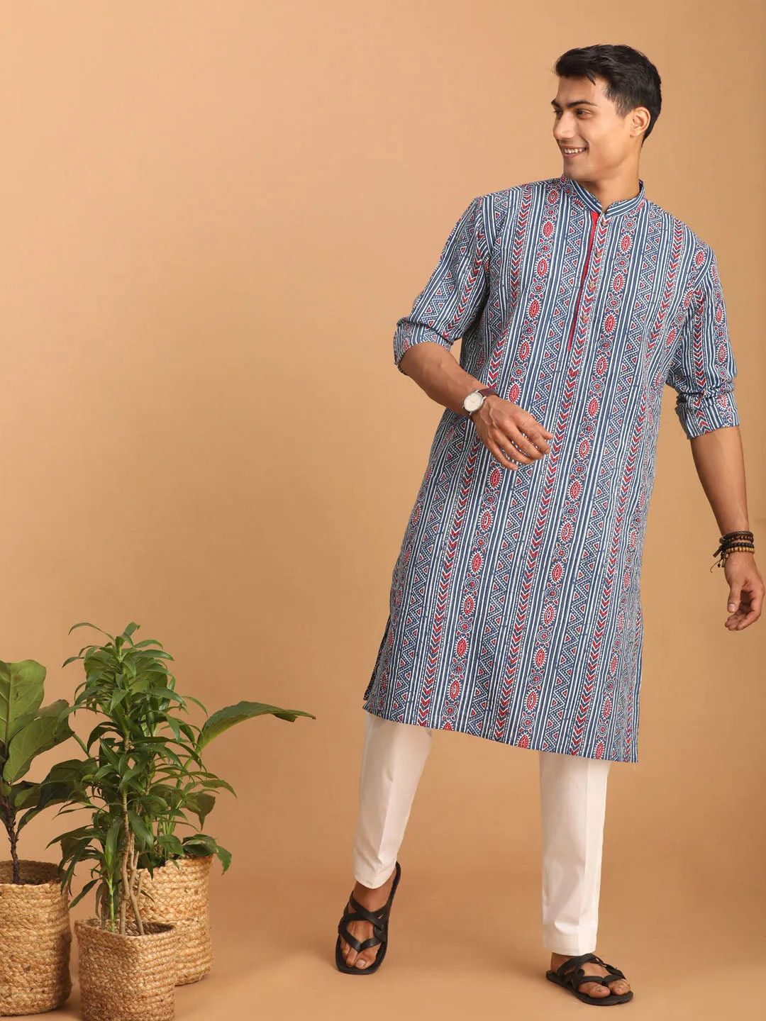 Vastramay Men's Indigo Printed cotton Kurta with White Pant set