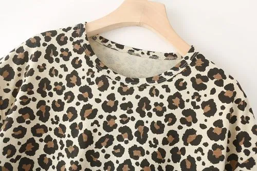 Women's T-shirt Short Sleeve T-Shirts Simple Style Streetwear Leopard